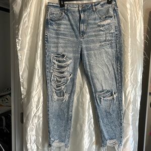 AE Mom Jeans